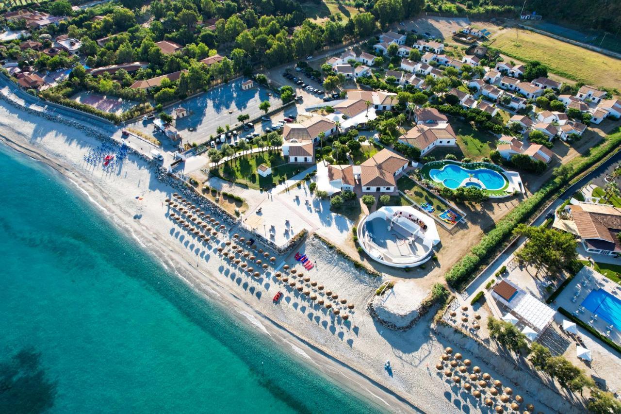 Voi Le Muse Essentia Hotel Zambrone Exterior photo